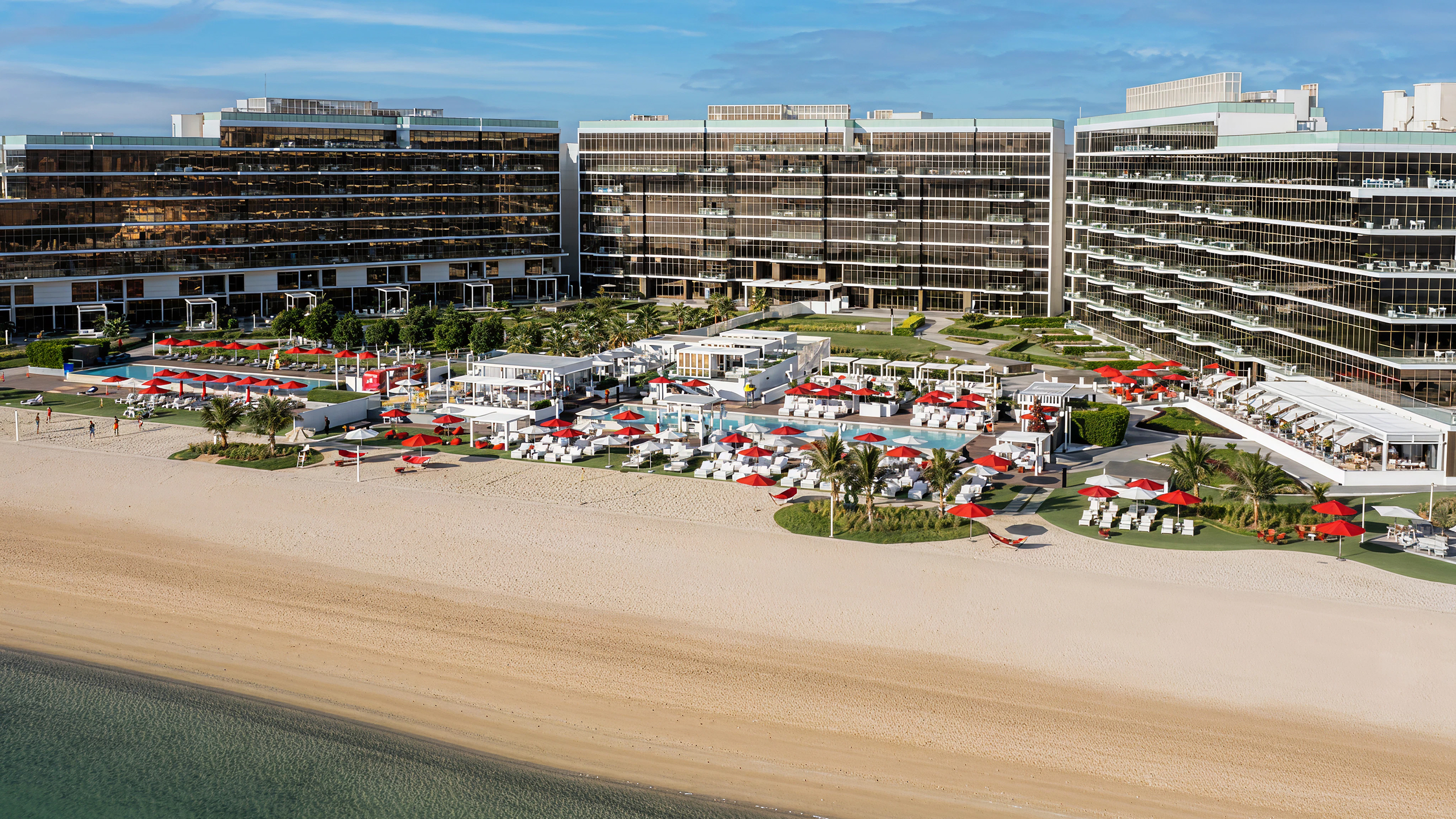 Th8 Palm Dubai Beach Resort, Vignette Collection