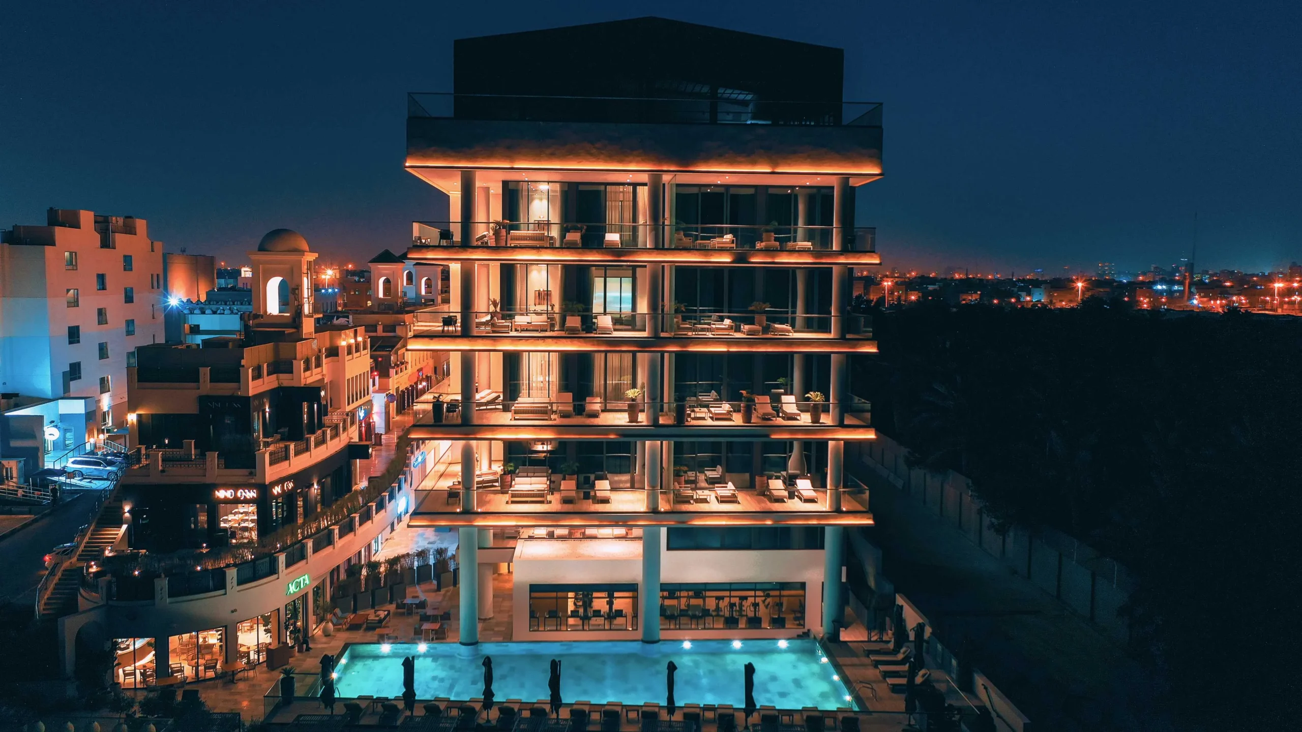 Hotel & Resort <br>Operations Excellence