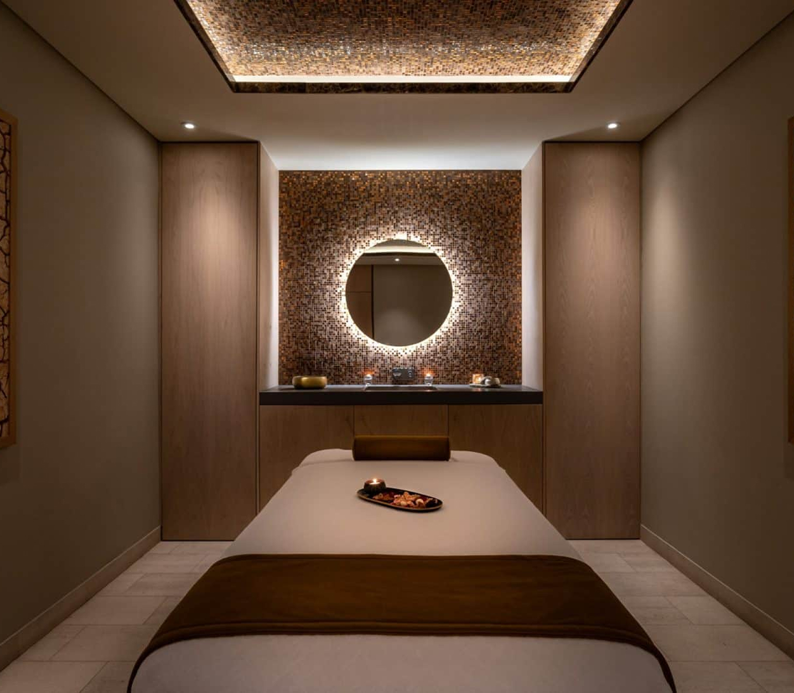 Financial Structuring & ROI Analysis 