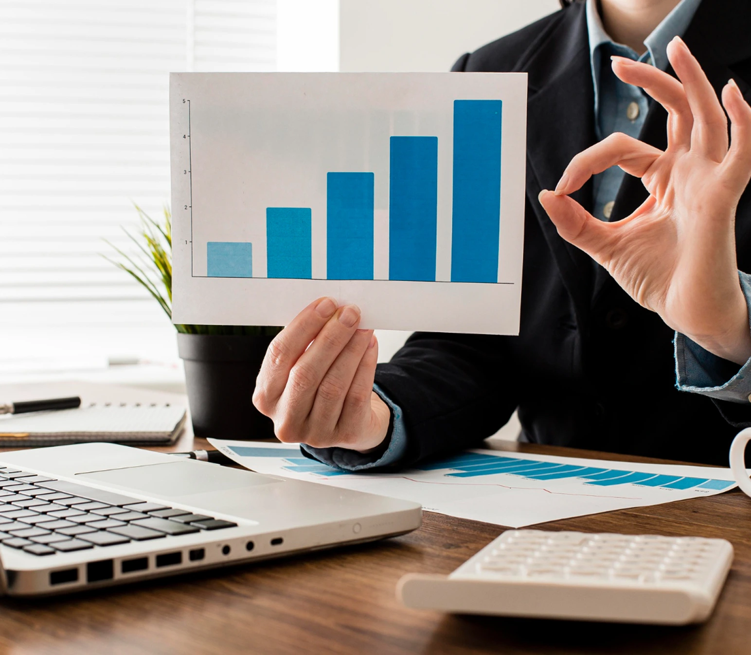 Dynamic Sales & Marketing Excellence